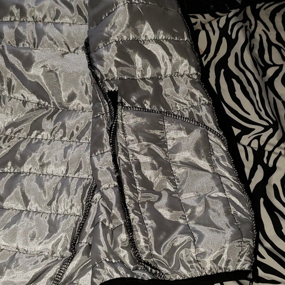 Female black bubble jacket small - Picture 6 of 7